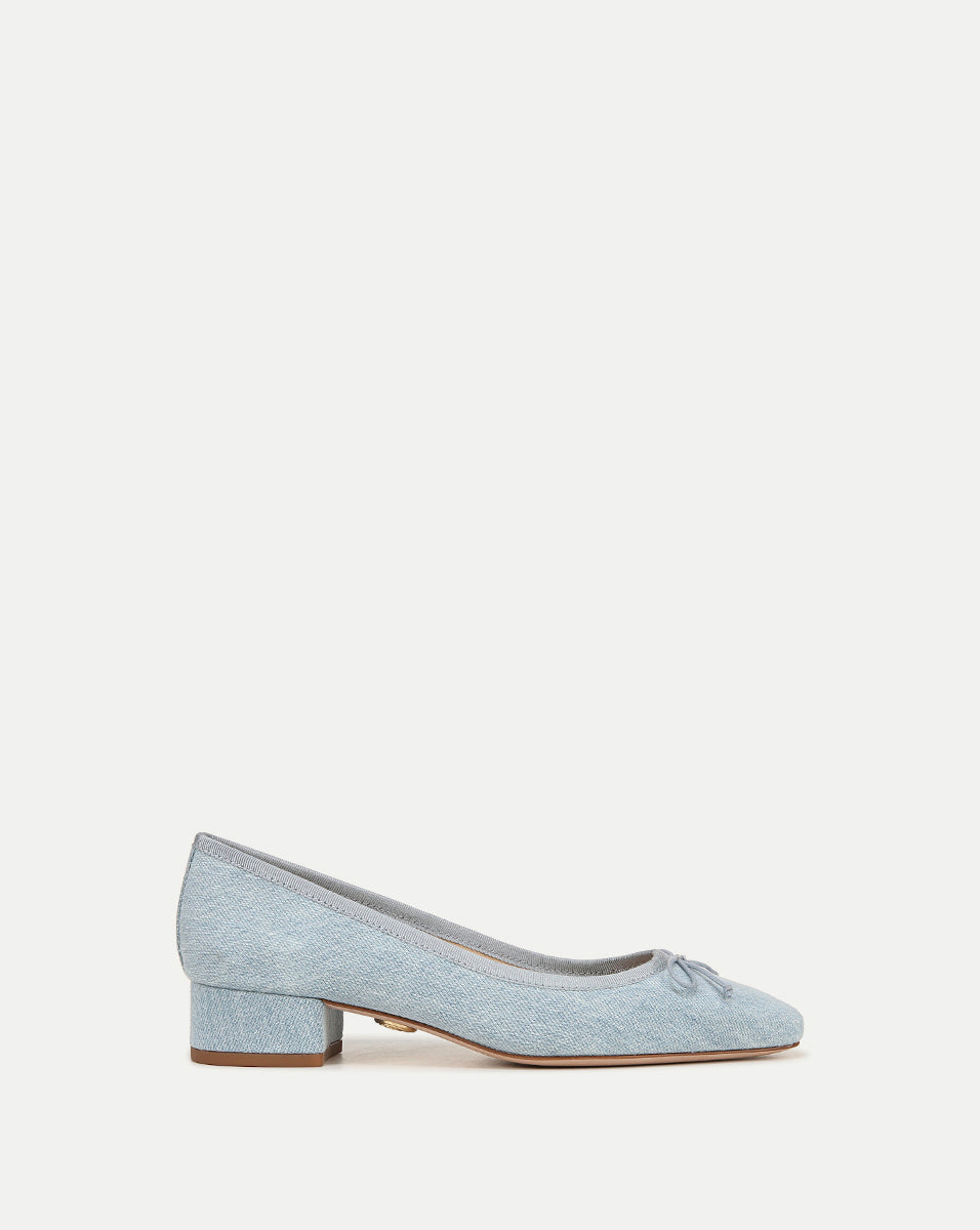 I7911F1_CECILE_VISTABLUE_PRODUCT_01